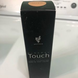 Younique